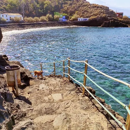 Casa Costera El Pris 度假居 *